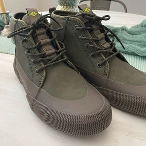 Sperry Halyard Storm Boots